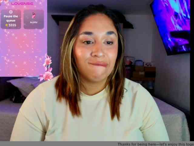 mia03cuper webcam