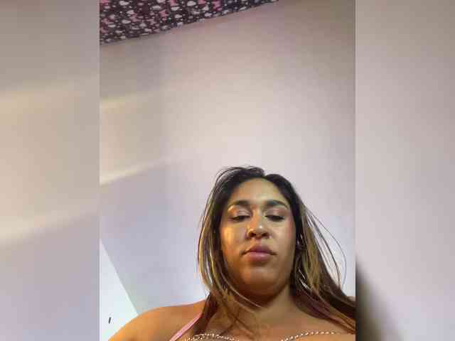 mia03cuper webcam