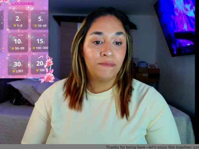 mia03cuper webcam
