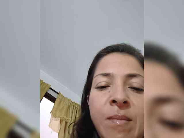 Modelo: Laviniaydavi