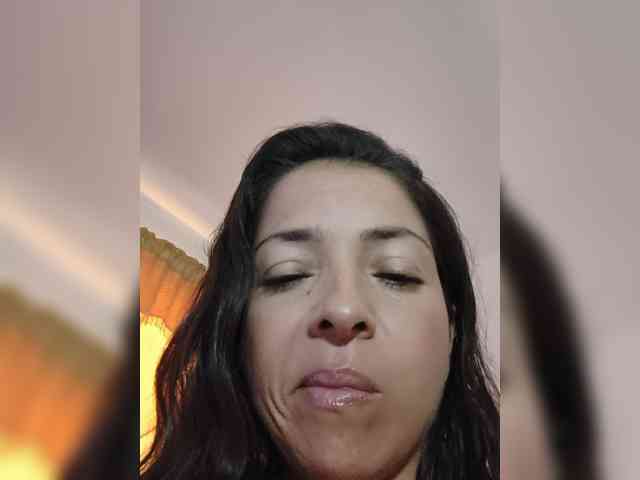 Modelo: Laviniaydavi