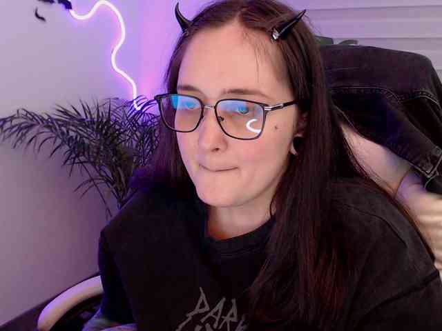 Fallenag666 webcam