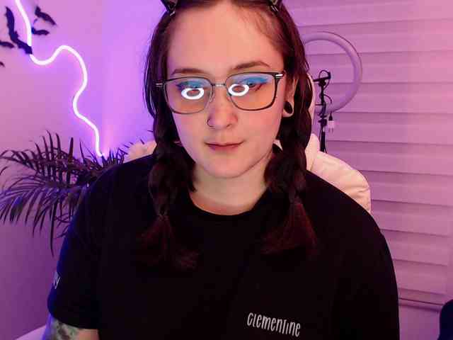 Fallenag666 webcam