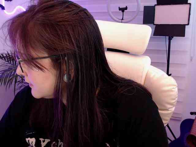 Modelo: Fallenag666