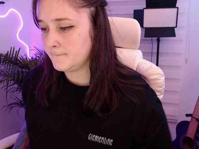 Modelo: Fallenag666