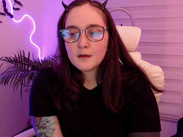 Fallenag666 webcam