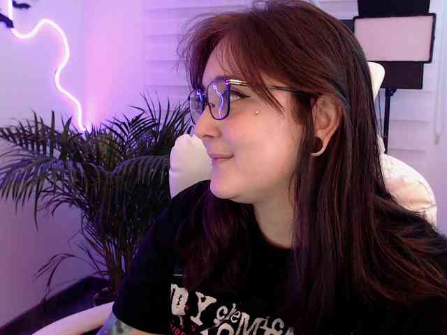 Fallenag666 webcam
