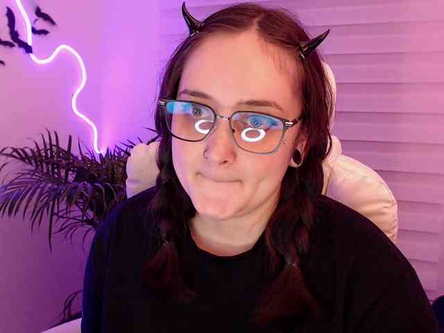 Fallenag666 webcam