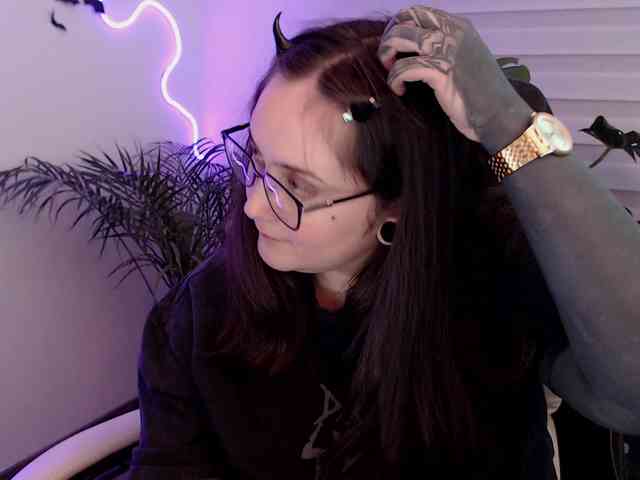 Fallenag666 webcam