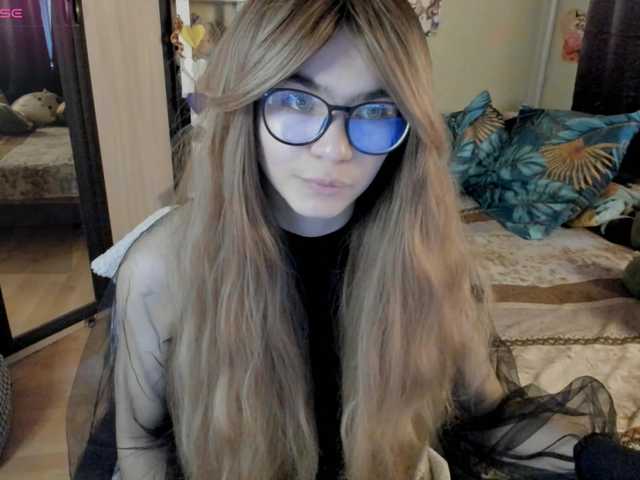 AlexIam's BongaCams show and profile