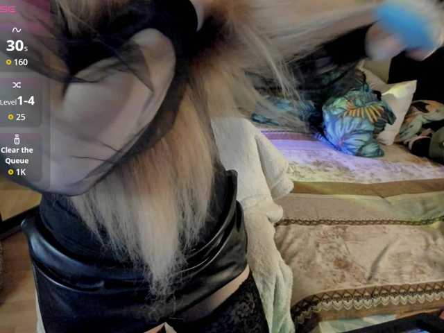 AlexIam's BongaCams show and profile