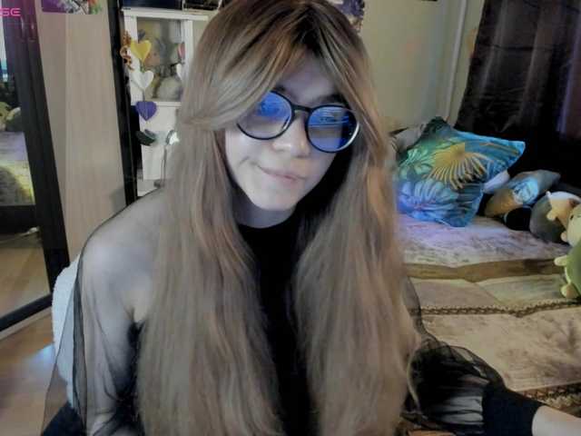 AlexIam's BongaCams show and profile