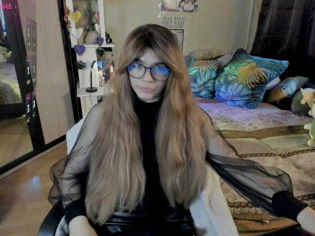 AlexIam's BongaCams show and profile