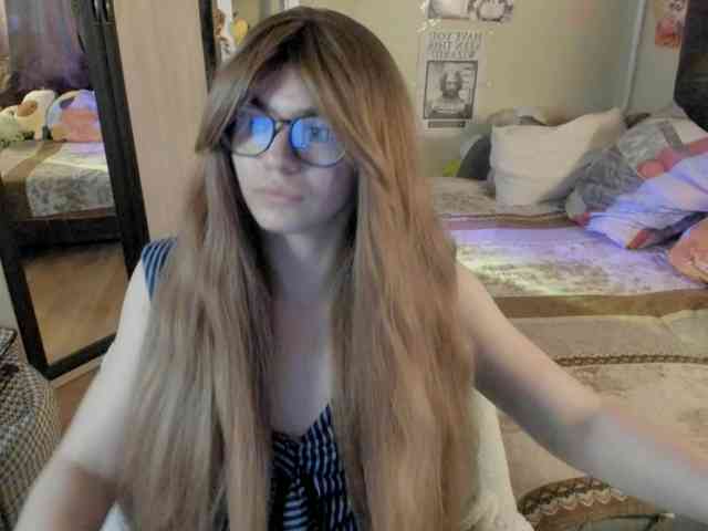 AlexIam webcam