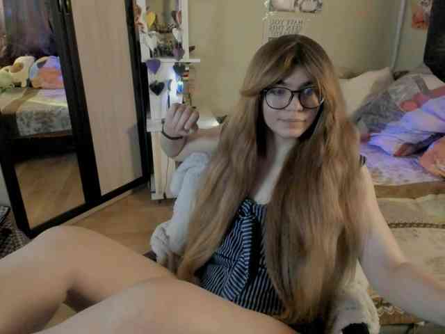 AlexIam webcam