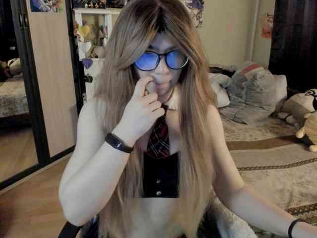 AlexIam webcam