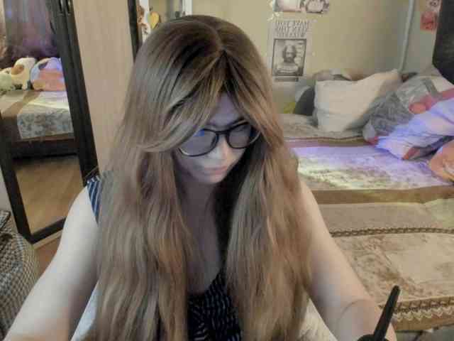 AlexIam webcam
