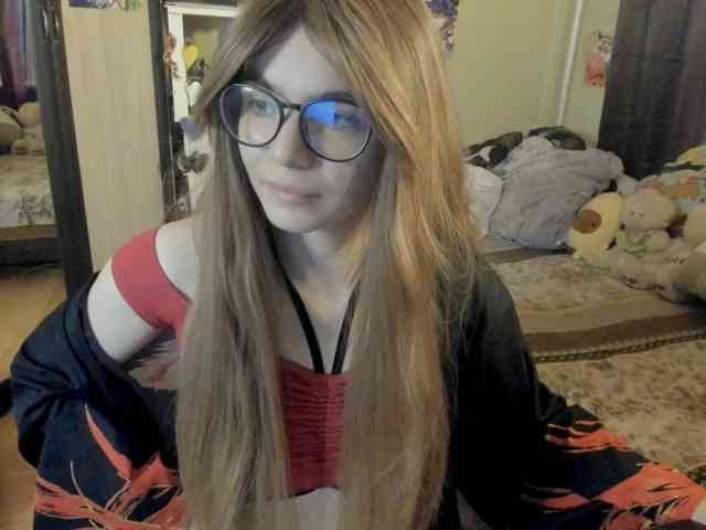 AlexIam webcam