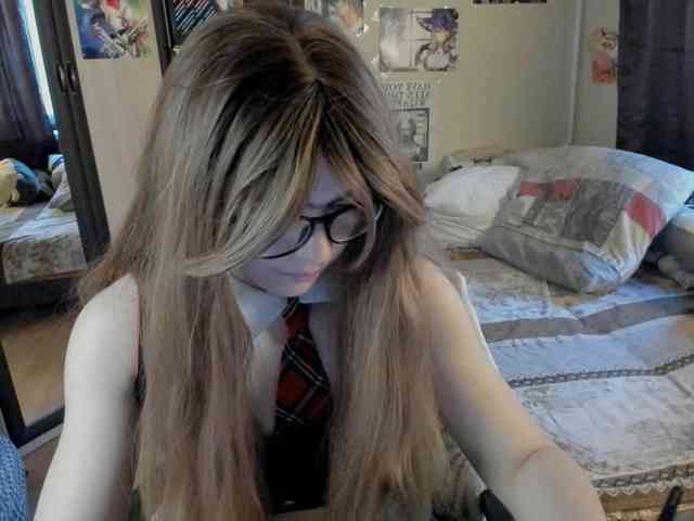 AlexIam webcam
