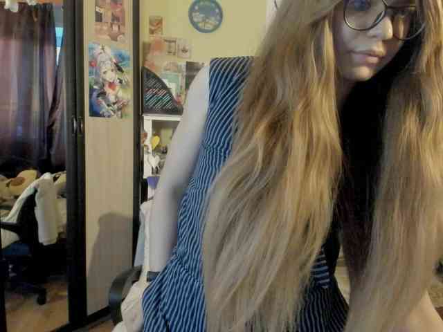AlexIam webcam