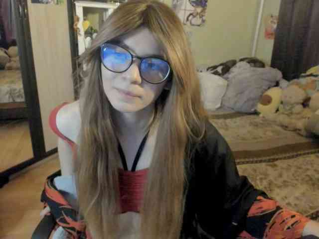 AlexIam webcam