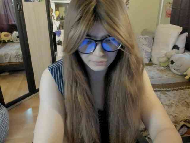 AlexIam webcam