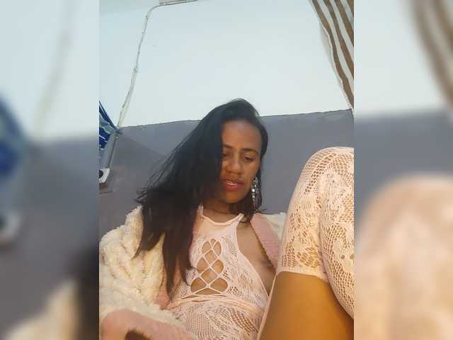 Rnathalie live cam on BongaCams