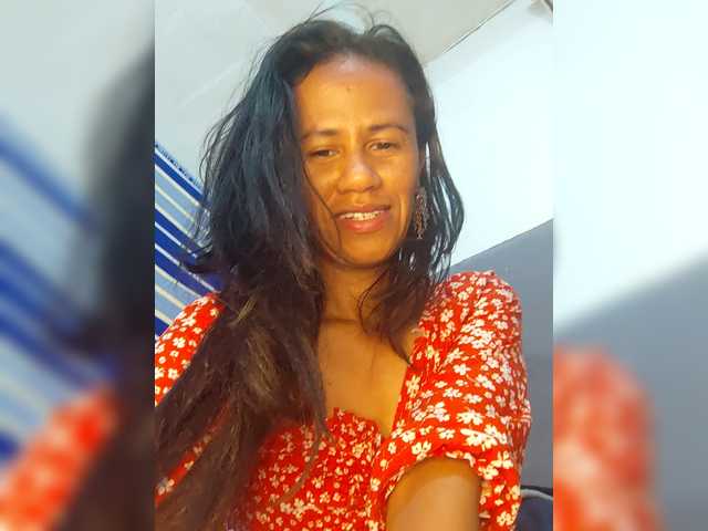Rnathalie live cam on BongaCams