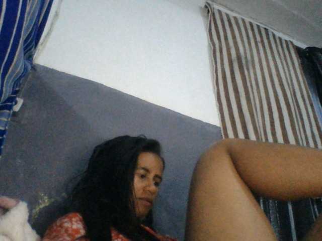 Rnathalie live cam on BongaCams