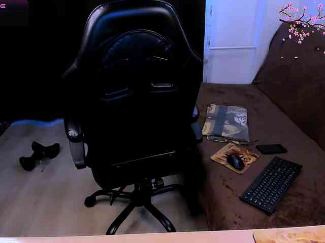 SabrinaO webcam