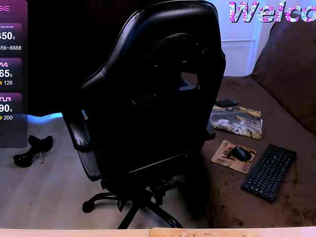 SabrinaO webcam