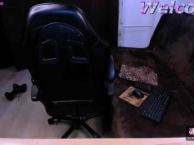 SabrinaO webcam