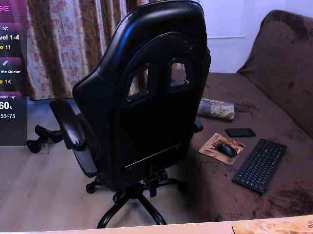 SabrinaO webcam