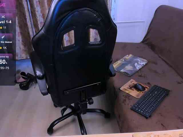 SabrinaO webcam