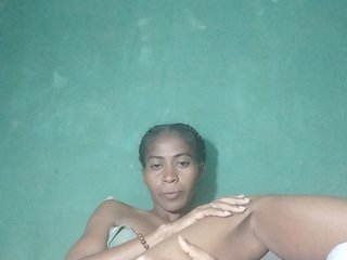 DonnelaQuin's Live Webcam