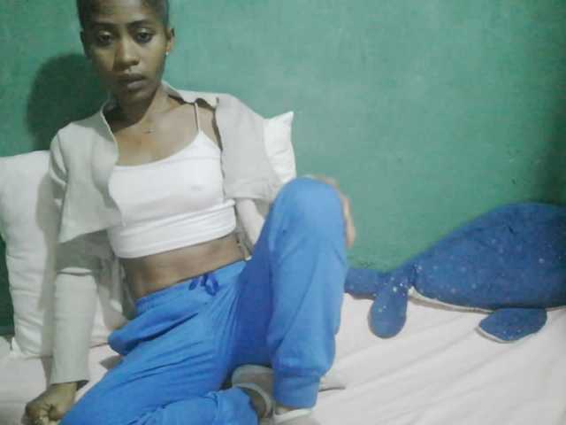 Lunasexy live cam on BongaCams