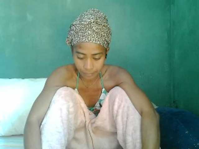 Lunasexy live cam on BongaCams