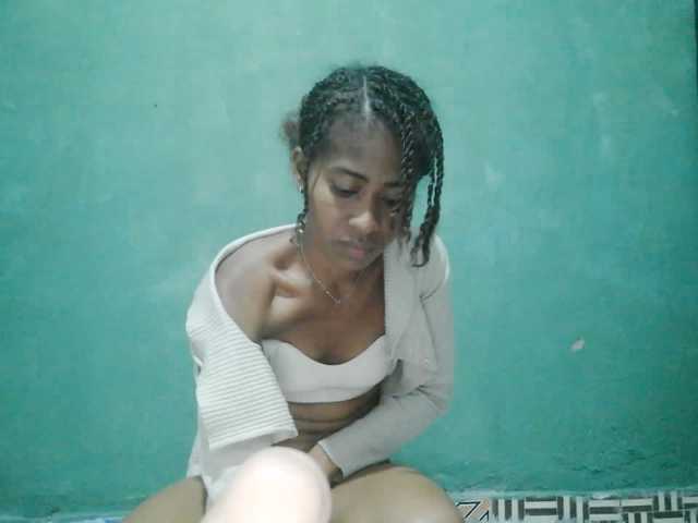 Lunasexy live cam preview