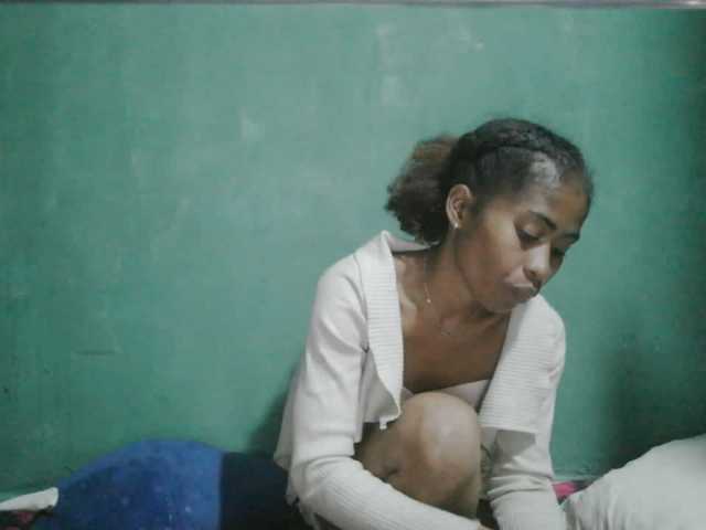 Lunasexy live cam on BongaCams