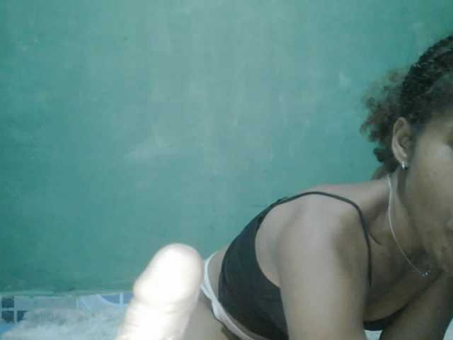 Lunasexy live cam preview