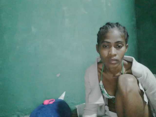 Lunasexy live cam on BongaCams