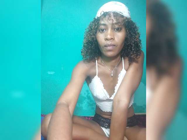 LunaSexy's BongaCams show and profile