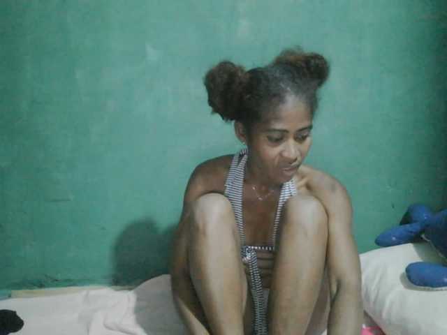 Lunasexy live cam on BongaCams