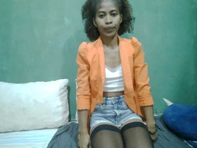 Lunasexy live cam on BongaCams