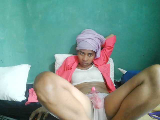 Lunasexy live cam on BongaCams