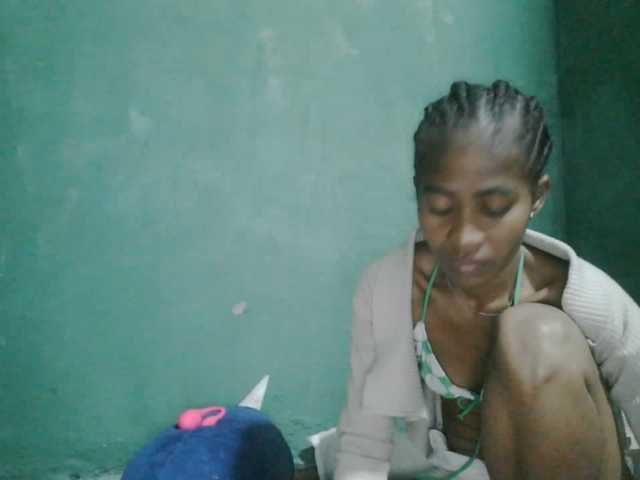 Lunasexy live cam on BongaCams