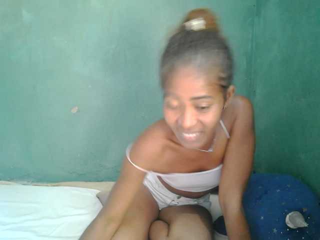 Lunasexy live cam on BongaCams