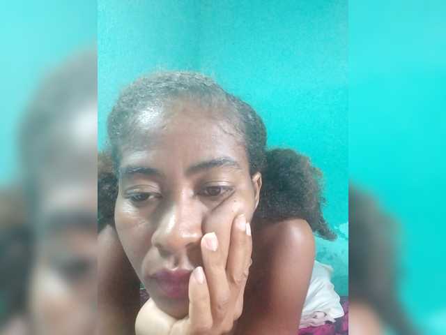 LunaSexy's BongaCams show and profile