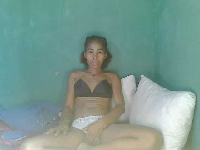 Lunasexy live cam on BongaCams