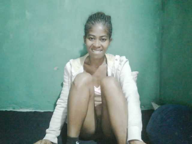 Lunasexy live cam on BongaCams